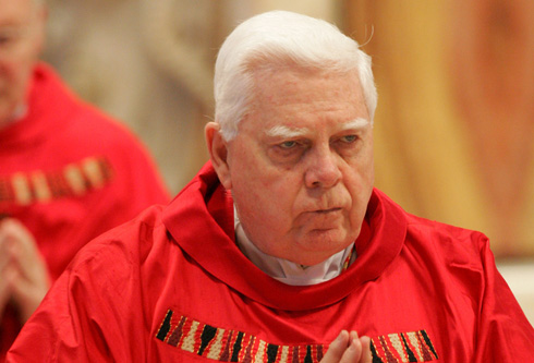 «Cardeal» Bernard Law, anteriormente de Boston, o qual presidiu ao massivo abuso sexual da seita Vaticano II em Boston