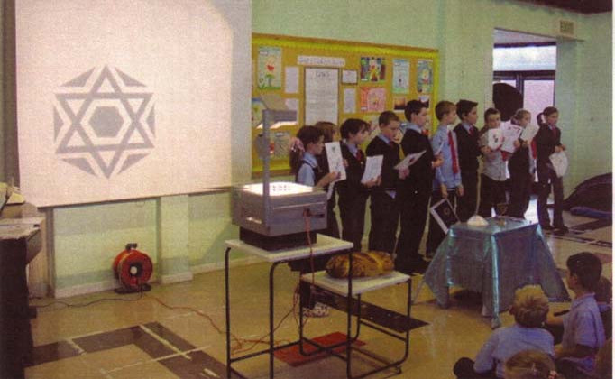 Dia Judaico na Escola Primária «Católica» de Holy Rood