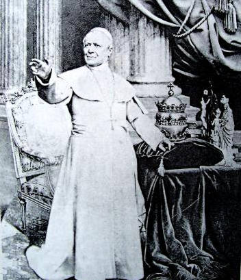 A liberdade religiosa de Dignitatis Humanae foi condenada pelo Papa Pio IX.
